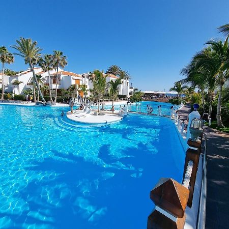 Studio Apartment No 1 Directly On The Beach And Sea, Terrace, Heated Pool, Wifi Playa de las Americas (Tenerife) Exterior photo