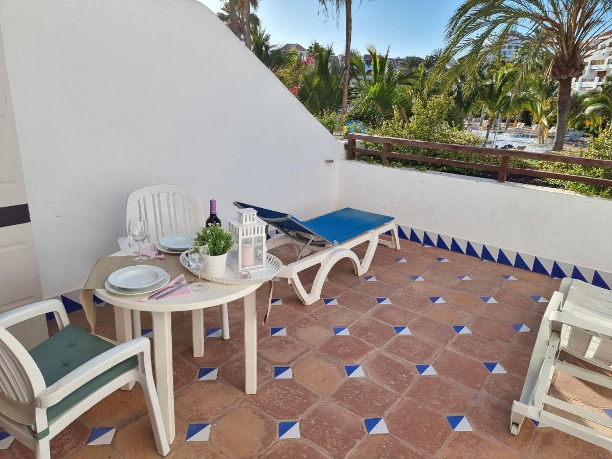 Studio Apartment No 1 Directly On The Beach And Sea, Terrace, Heated Pool, Wifi Playa de las Americas (Tenerife) Exterior photo