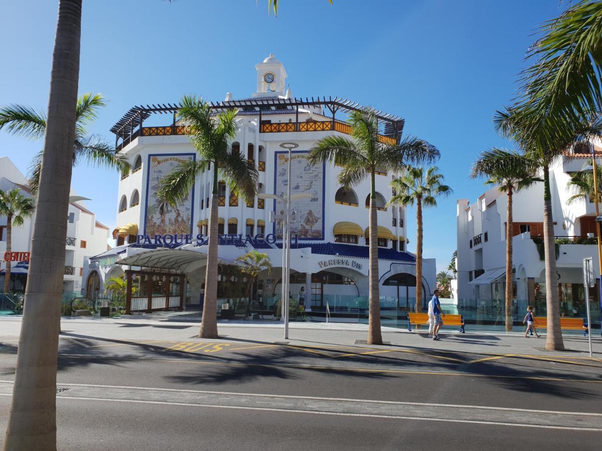 Studio Apartment No 1 Directly On The Beach And Sea, Terrace, Heated Pool, Wifi Playa de las Americas (Tenerife) Exterior photo